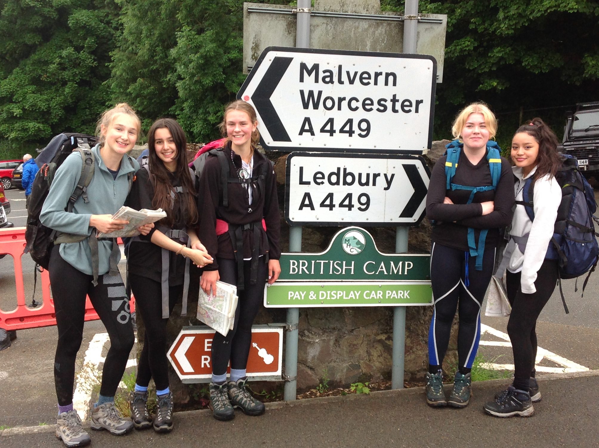 Which way..._ Silver Expedition Adventurers Which way..._ Silver Expedition Adventurers
