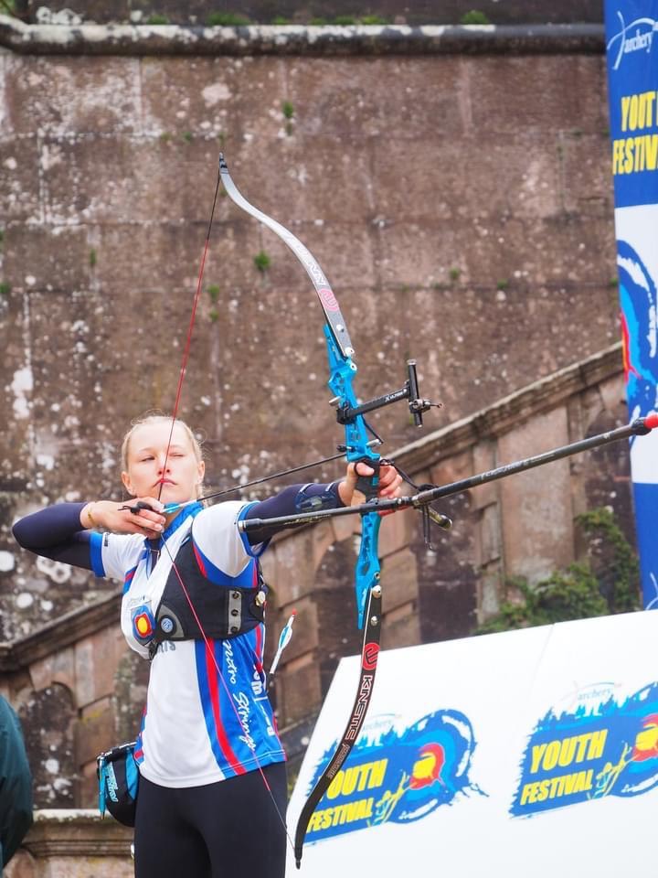 Bullseye! Emelia is UK Under 18 Master Champion