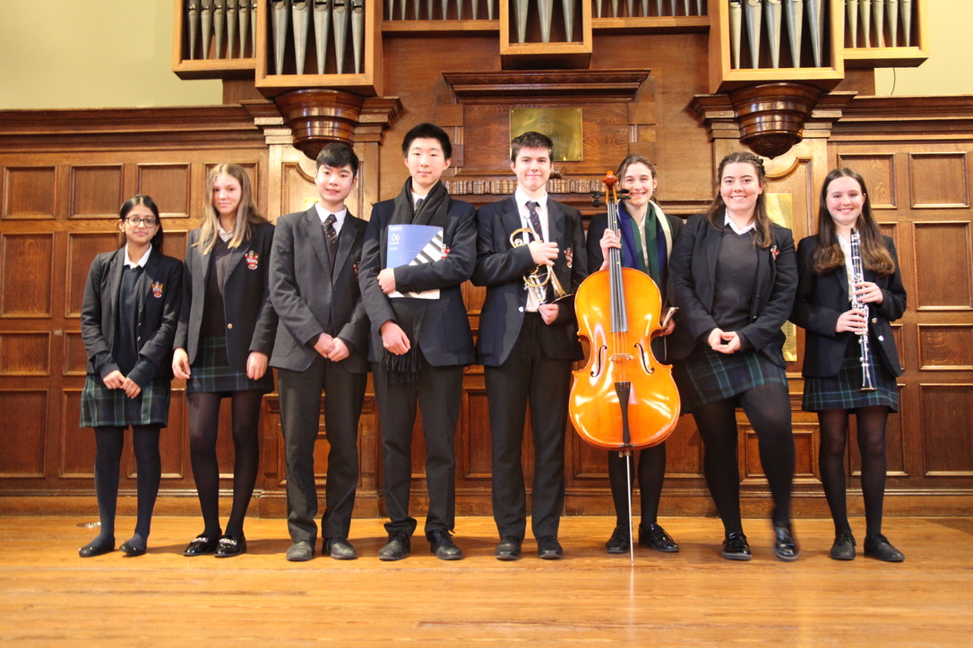 Year Ten Entertain at Teatime Concert Year Ten Entertain at Teatime Concert
