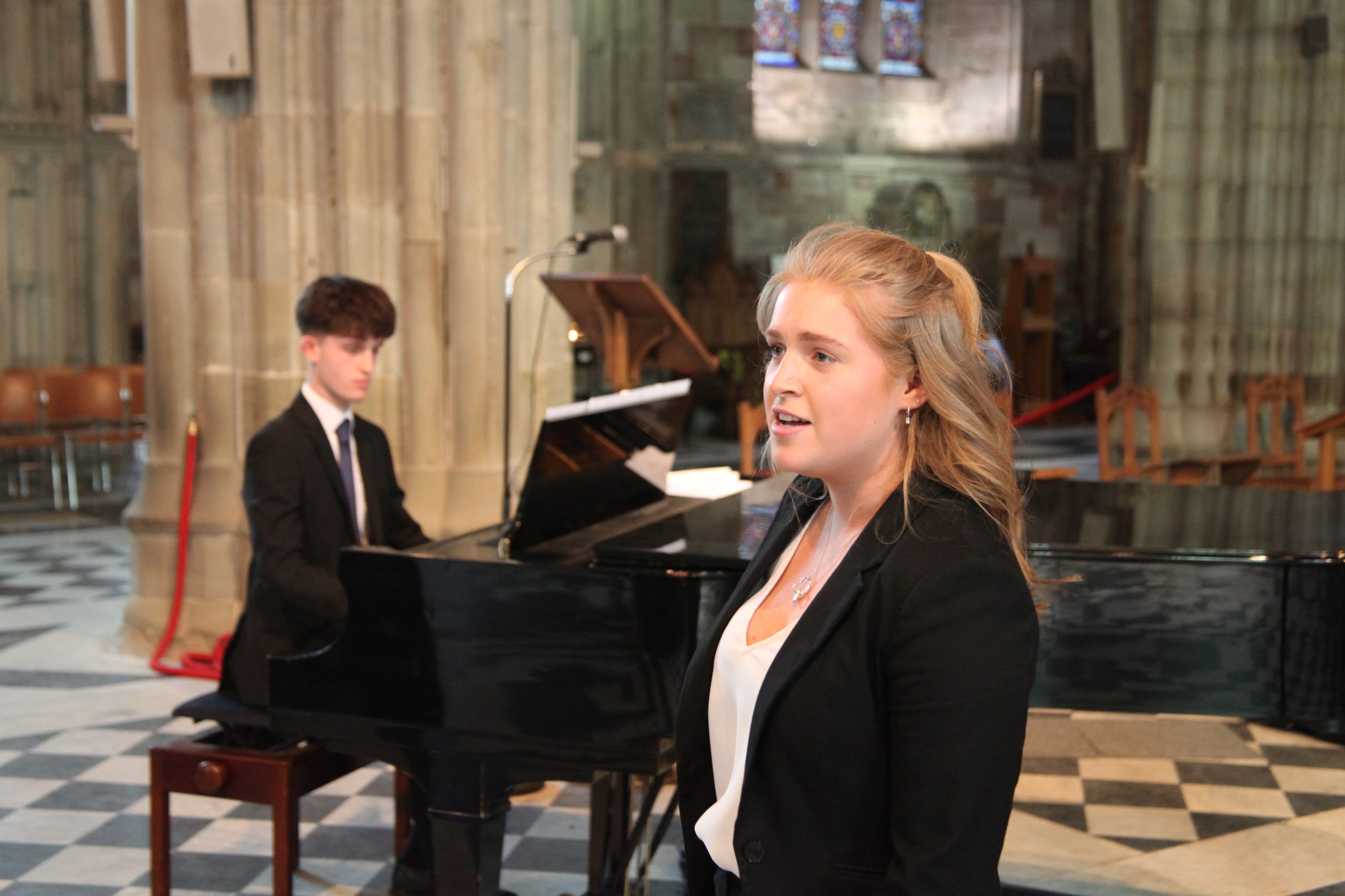 Singing at Worcester Cathedral
