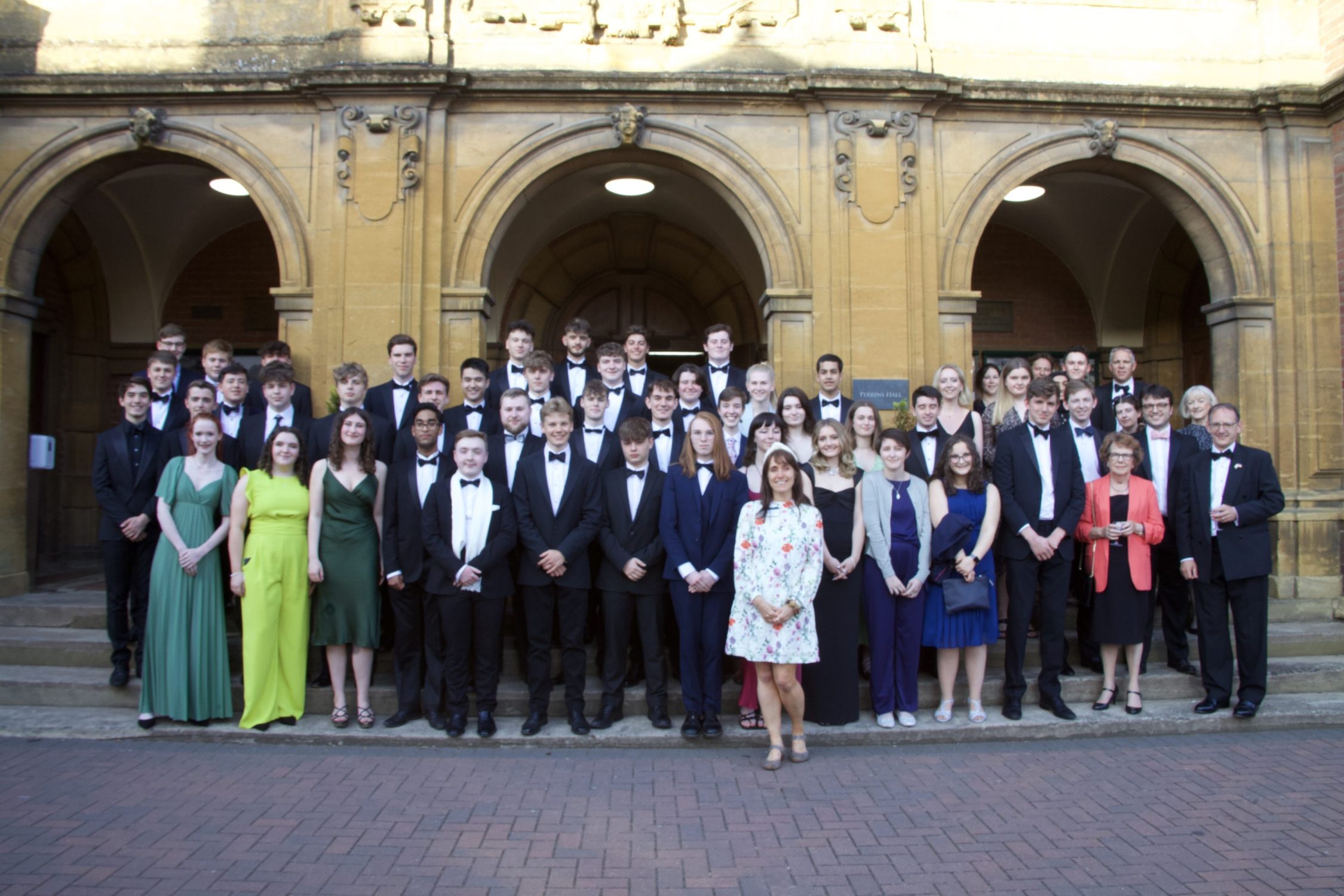 Debaters Past and Present gather for Debating Society Dinner