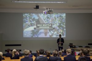 Alumnus Returns to Give Careers Talk