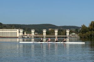 Rowing Team Takes on Elite Training at Le Temple-sur-Lot