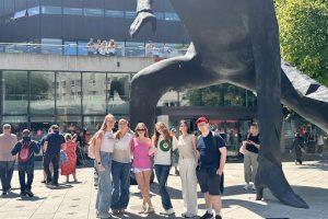 Drama Residential Showcases Creativity on the Coast