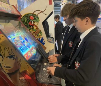 Year Nine Explore the Past, Present and Future of Computing