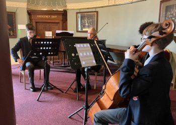 Pupils Contribute to Holocaust Memorial Day Commemoration