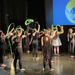 The Silver Shoes Showcase Brings Oz to the Stage The Silver Shoes Showcase Brings Oz to the Stage