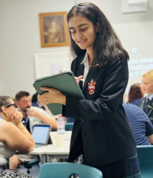 Global Summit Brings Apple Distinguished Schools to RGS Worcester