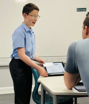 Global Summit Brings Apple Distinguished Schools to RGS Worcester